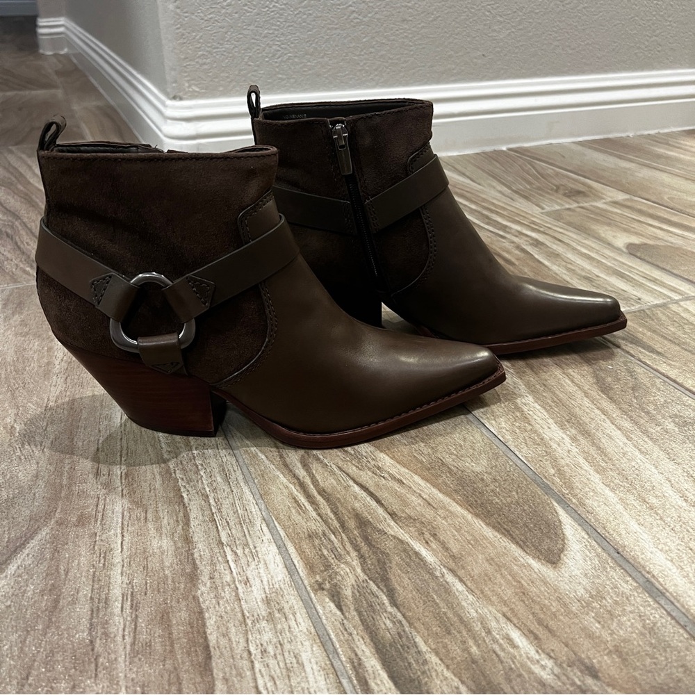 Vince Camuto NEW Nenanie Leather Suede Bootie Taupe Size 10 - Picture 4 of 13